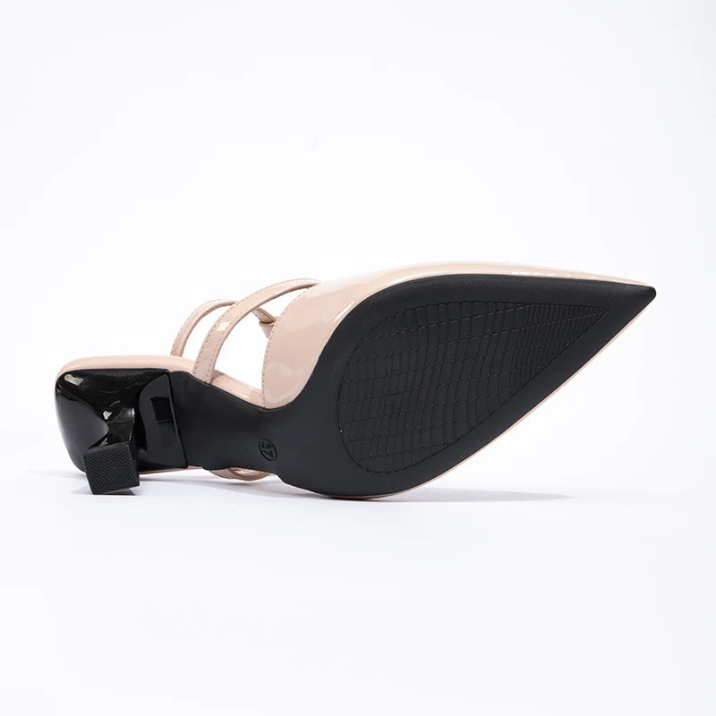 Fashionable Minimalist Ladies' Sandals with Pointed Toes and Low Heels Roman Sandals Summer Fashion Women's High-heeled Sandals