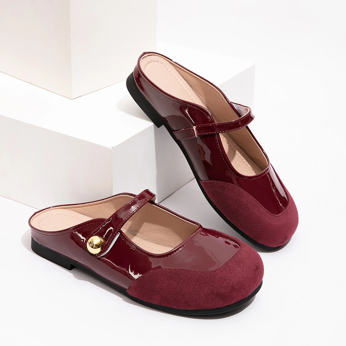 Wholesale French-style Baotou Half Slip-on Red Mary Jane Shoes for Women Soft Leather Spring Summer Shallow Mouth Clogs Mules