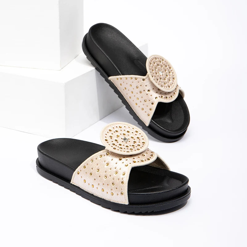 Latest Women's Soft Slippers and Sandals Summer and Spring Women's Fashion Shining Luxury Flat Slippers