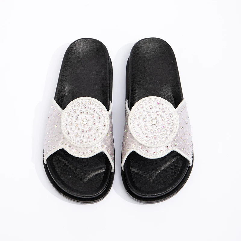 Latest Women's Soft Slippers and Sandals Summer and Spring Women's Fashion Shining Luxury Flat Slippers