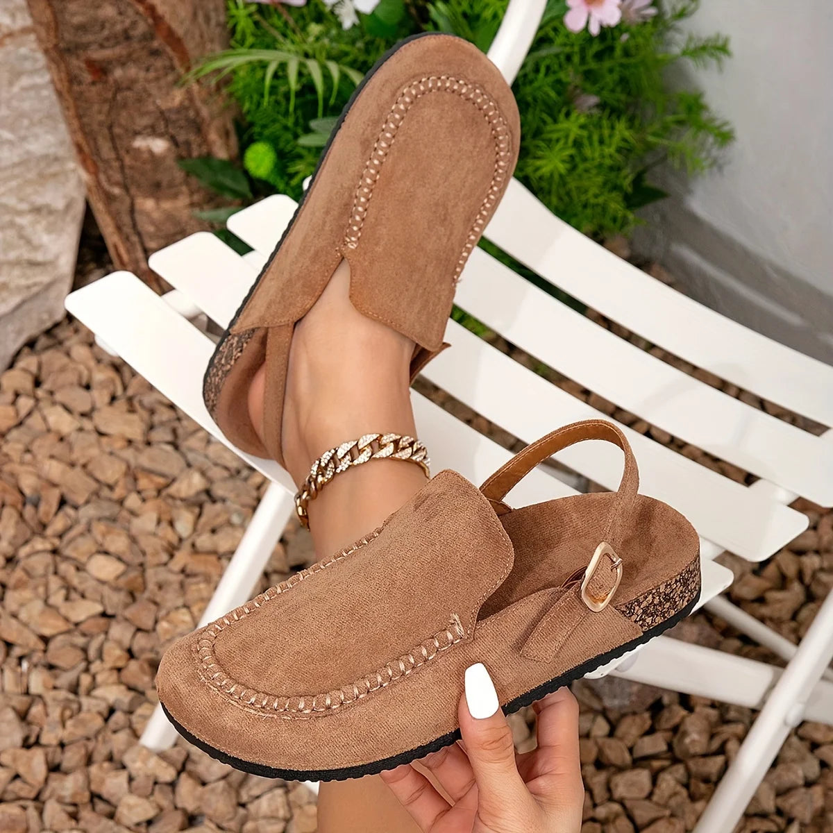 Factory Low-priced Wholesale Summer Women's Flat Sandals Comfortable Non slip Outdoor Sandals Casual Ladies' Sandals