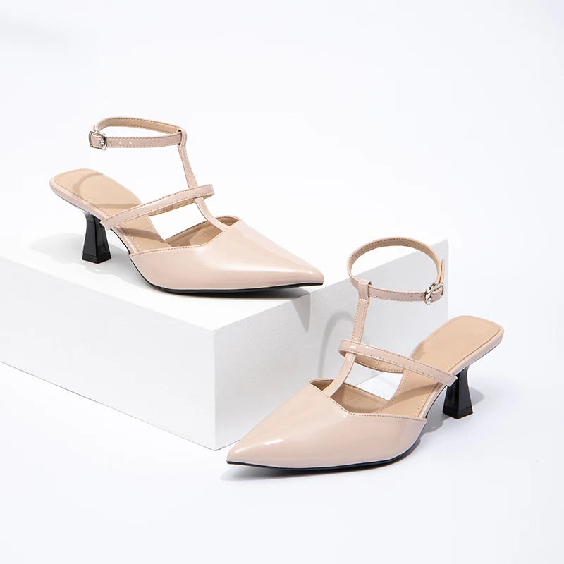 Fashionable Minimalist Ladies' Sandals with Pointed Toes and Low Heels Roman Sandals Summer Fashion Women's High-heeled Sandals
